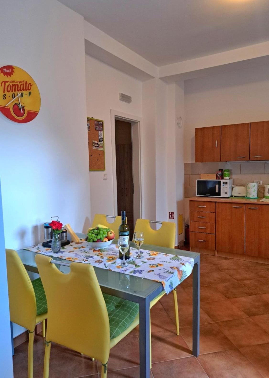רייקה Apartment Katarina מראה חיצוני תמונה
